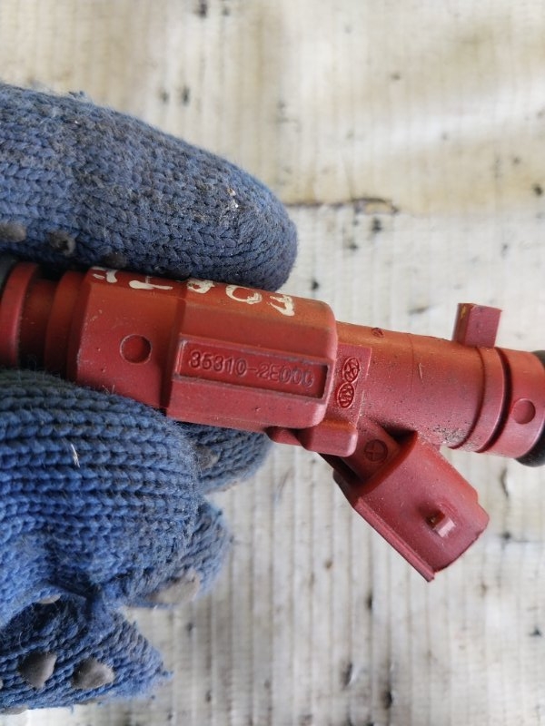 Форсунка топливная Kia Forte 2.0