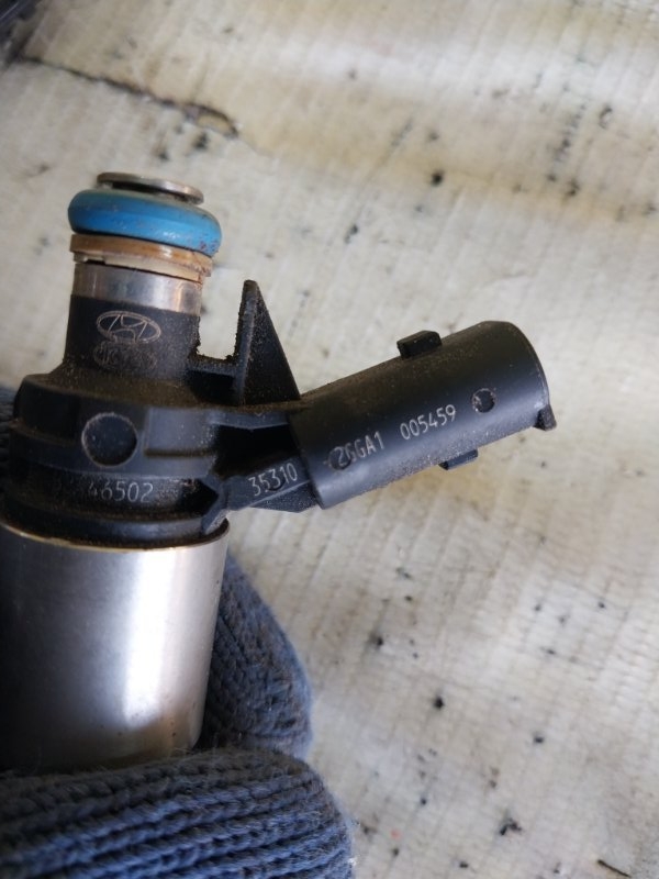 Форсунка топливная Hyundai Sonata 2.4