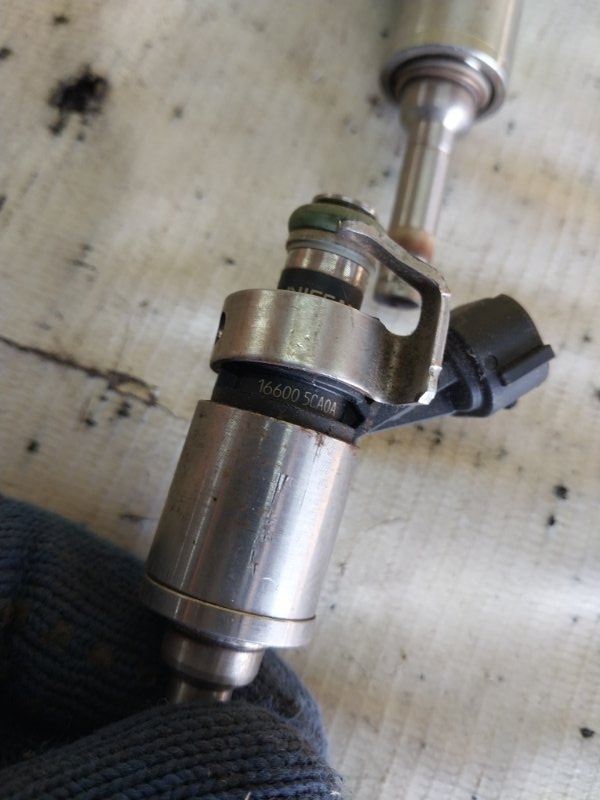 Форсунка топливная Infiniti Q50 RWD 3.0 Форсунка топливная Infiniti Q50 RWD 3.0