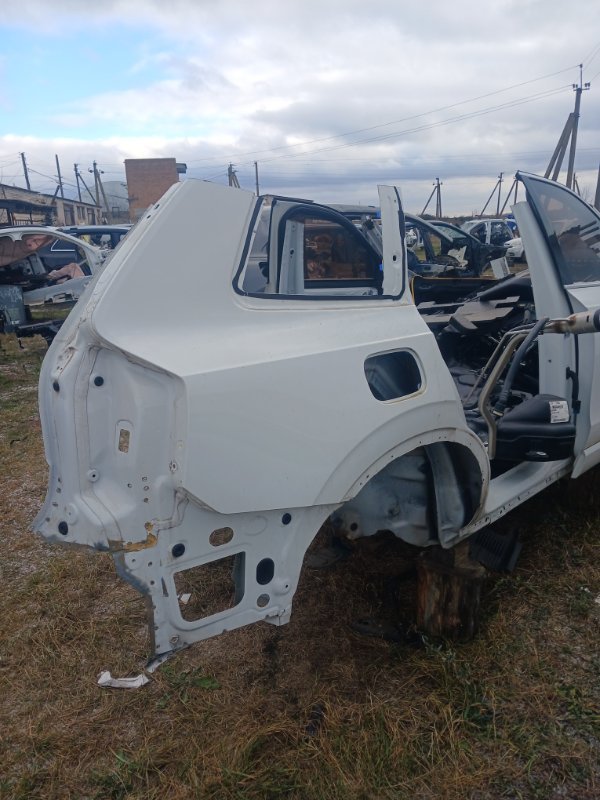 Четверть (крило) задний правый XC90 2016 t27 Четверть (крило) задний правый XC90 2016 t27