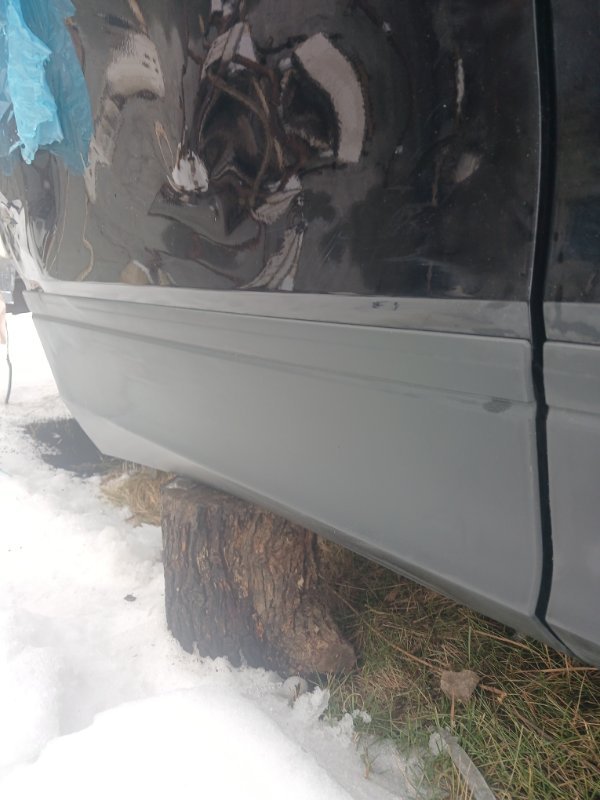 Накладка двери задняя правая Tiguan 2022 Tiguan 2 2.0 DTEA Накладка двери задняя правая Tiguan 2022 Tiguan 2 2.0 DTEA