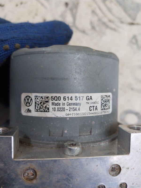 Блок ABS Audi Q3 83A 2.0 CZRA