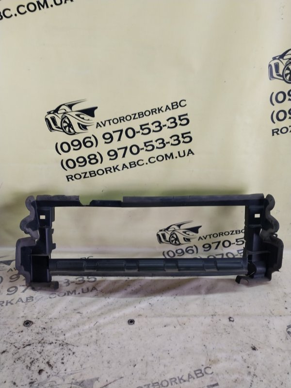 Дефлектор радиатора Land Rover Evoque 2016 L538 2.0L 16V TIVCT T/C Gen2 EJ328327AB Б/У