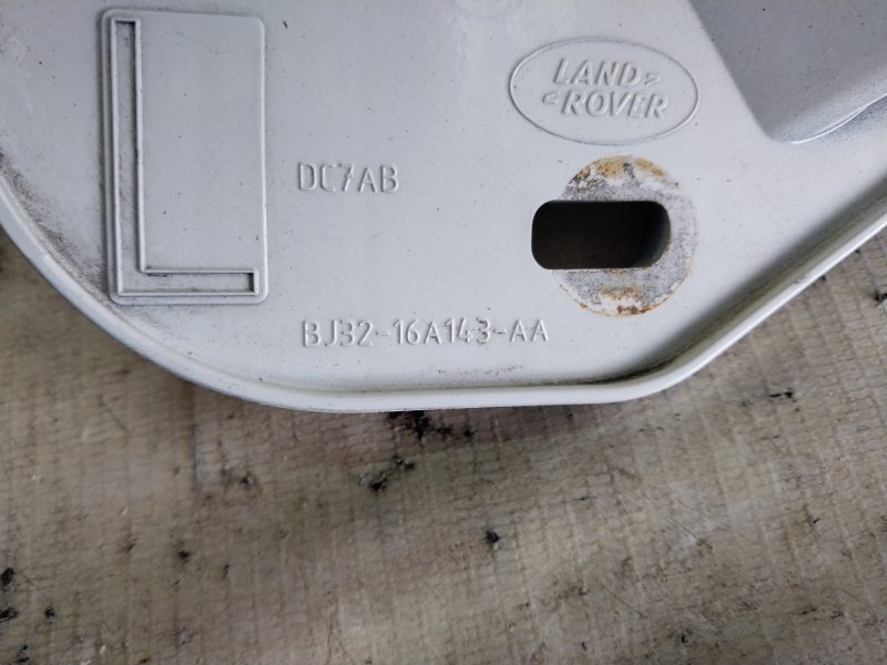 Кронштейн крыла левый Land Rover Evoque L538 2.0L 16V TIVCT T/C Gen2