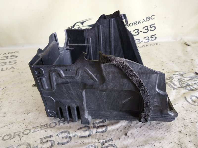 Полка акумулятора Land Rover Evoque L538 2.0L 16V TIVCT T/C Gen2