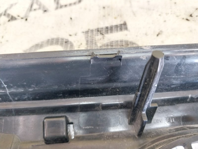 Молдинг крыла левый Evoque 2016 L538 2.0L 16V TIVCT T/C Gen2