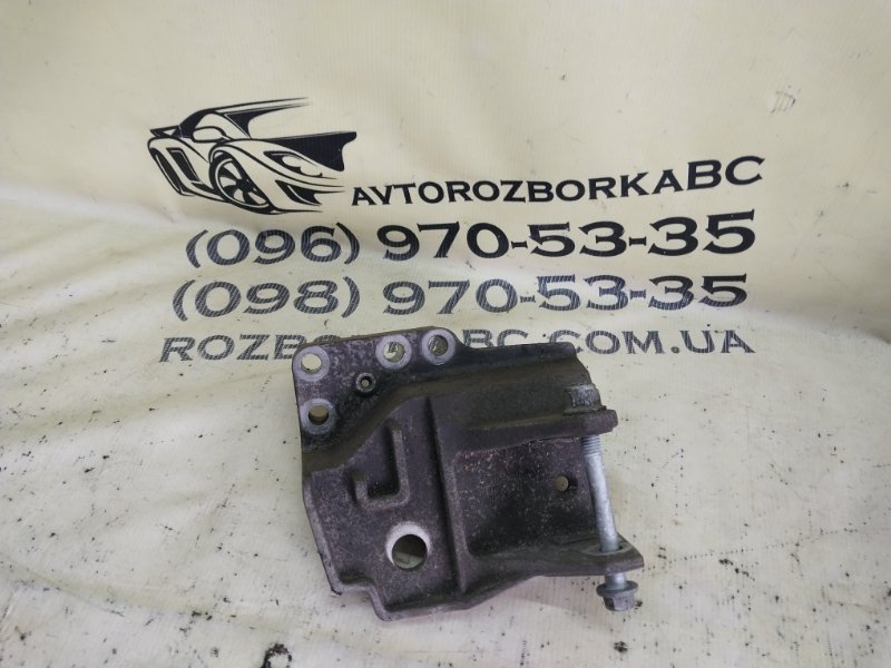 Кронштейн двигателя Land Rover Evoque 2016 L538 2.0L 16V TIVCT T/C Gen2 BJ326P096CB Б/У