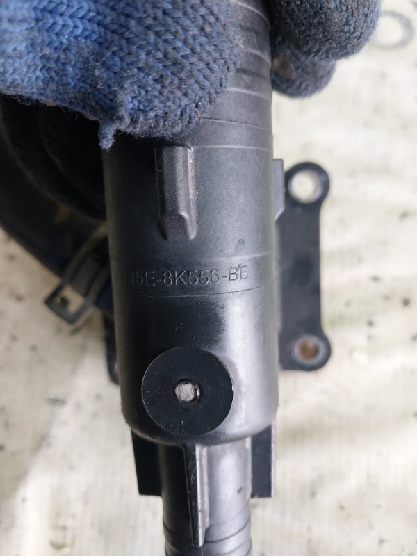 Флянец системы охлаждение Evoque 2016 L538 2.0L 16V TIVCT T/C Gen2