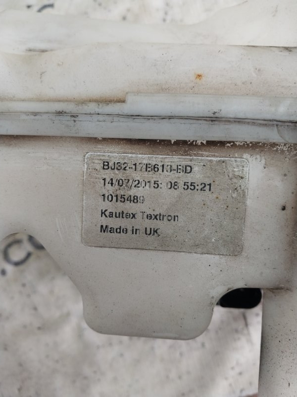 Бачок стеклоомывателя Evoque 2016 L538 2.0L 16V TIVCT T/C Gen2