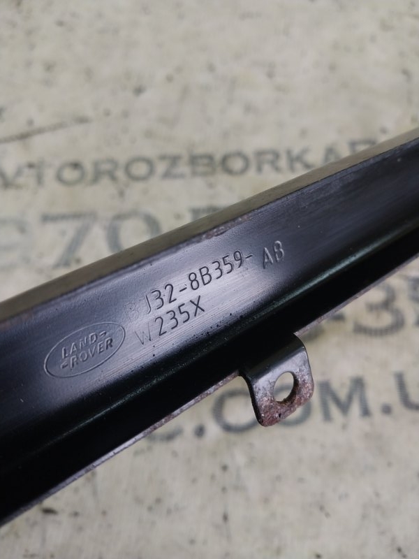 Опора радиатора Evoque 2016 L538 2.0L 16V TIVCT T/C Gen2