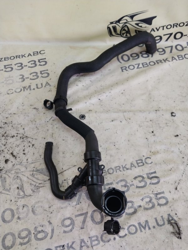 Трубка системы охлаждения Land Rover Evoque L538 2.0L 16V TIVCT T/C Gen2