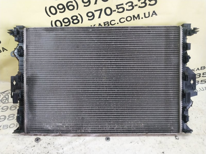 Радиатор охлаждение двигателя Evoque 2016 L538 2.0L 16V TIVCT T/C Gen2