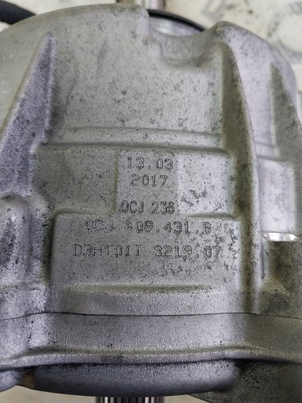 Редуктор роздатка АКПП Q5 2019 80A 2.0 Редуктор роздатка АКПП Q5 2019 80A 2.0