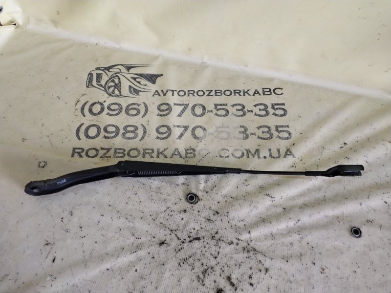 Дворник лобового стекла правый Land Rover Evoque 2016 L538 2.0L 16V TIVCT T/C Gen2 BJ3217527BB Б/У