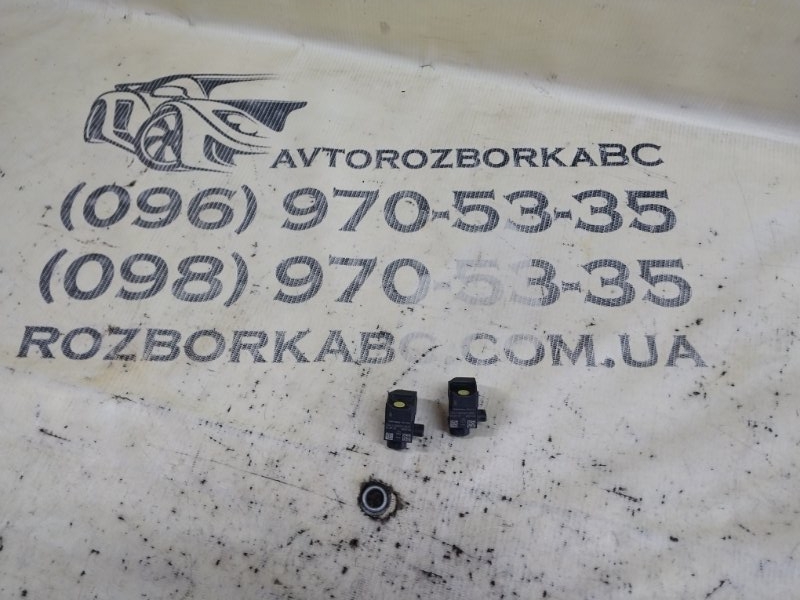 Запчасть датчик удару передний Mercedes-Benz GLC 300 2019 X253 27492031635081 A2139051300 Б/У Датчик удару передний Mercedes-Benz GLC 300 2019 X253 27492031635081 A2139051300 Б/У