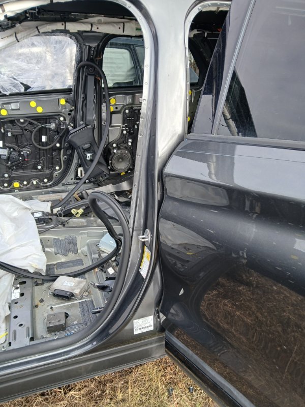 Центральная стойка кузова левая Ford Explorer 2020 3.0 LB5Z7824301A Б/У