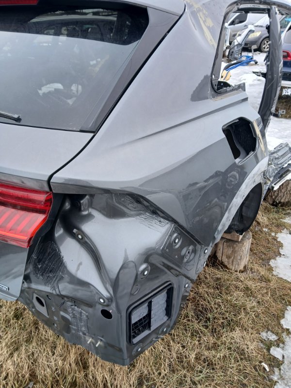 Четверть (крило) задний правый Audi Q8 3.0 DCBD