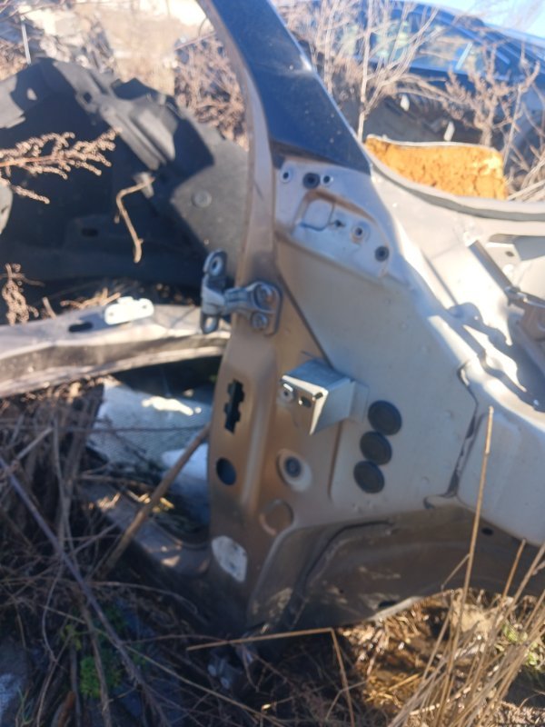 Четверть (ланжерон передний правый Land Rover Discovery Sport L550 2.0