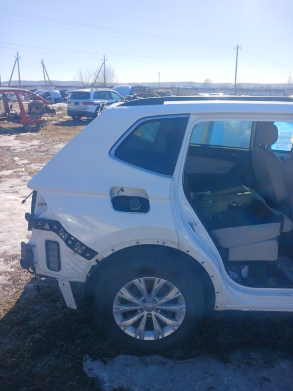 Четверть (крило) задний правый Volkswagen Tiguan 2019 Tiguan 2 2.0 DGUA 5NL809844 Б/У