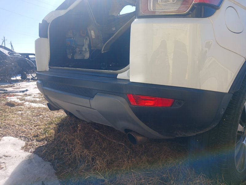 Бампер в зборе задний Evoque 2016 L538 2.0L 16V TIVCT T/C Gen2