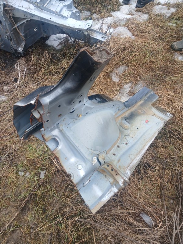 Четверть задний левый Mazda CX-5 2.5 Четверть задний левый Mazda CX-5 2.5