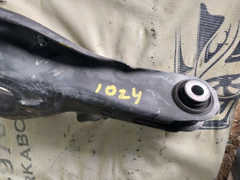 Рычаг задний 428 2015 F36 2.0