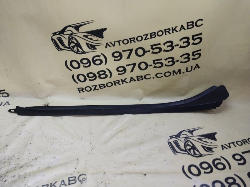 Молдинг лобового стекла передний правый Mercedes-Benz GLB 2021 X247 26092030239285 A2476904800 Б/У