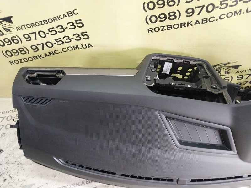 Торпедо з подушкою Tiguan 2022 Tiguan 2 2.0 DTEA