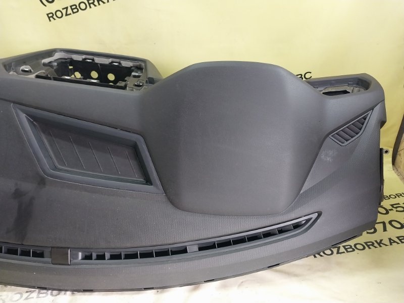 Торпедо з подушкою Tiguan 2019 Tiguan 2 2.0 DGUA