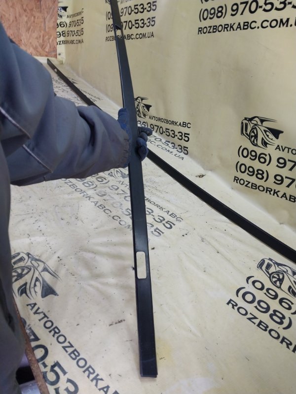 Молдинг крыши gl 450 2015 x166 276 3.0 biturbo