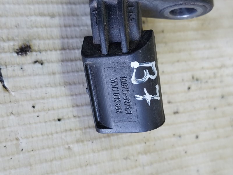 Датчик ABS передний правый volkswagen passat B7 2.0