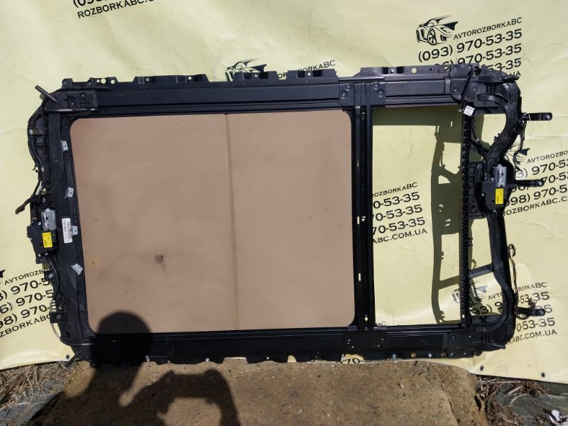 Люк X3 2016 F25 2.0