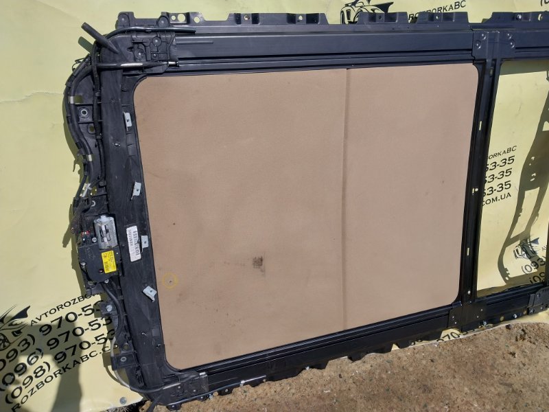 Люк X3 2016 F25 2.0