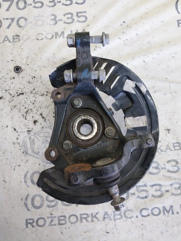 Цапфа передняя левая Camaro 2015 LT 3.6