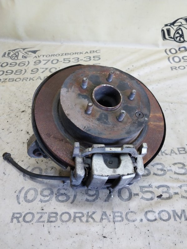 Цапфа задняя правая Nissan Murano Z52 3.5