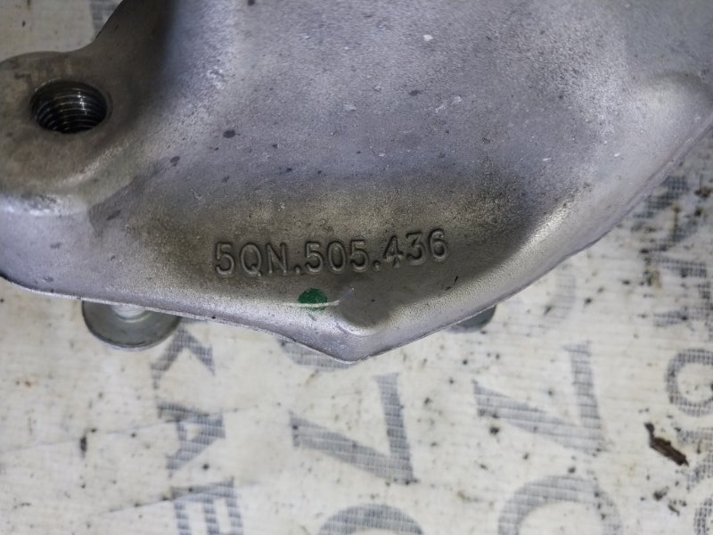 Цапфа задняя правая Tiguan 2022 ALLSPACE 2.0