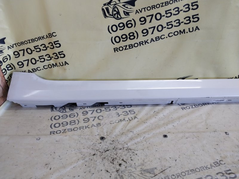 Накладка порога правая BMW 530 G30 XB1142M0
