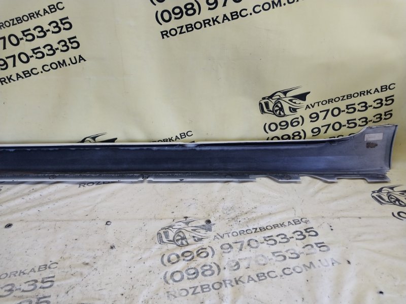 Накладка порога правая 530 2018 G30 XB1142M0