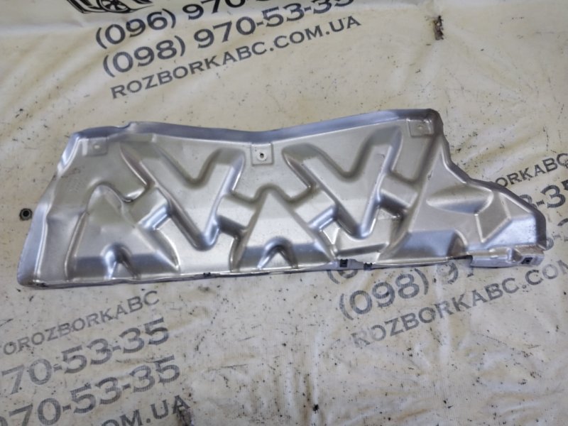 Термозащита задняя Audi Q5 80A 2.0 Термозащита задняя Audi Q5 80A 2.0