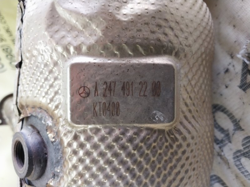 Катализатор Mercedes-Benz GLB X247 D260920(D19) Катализатор Mercedes-Benz GLB X247 D260920(D19)
