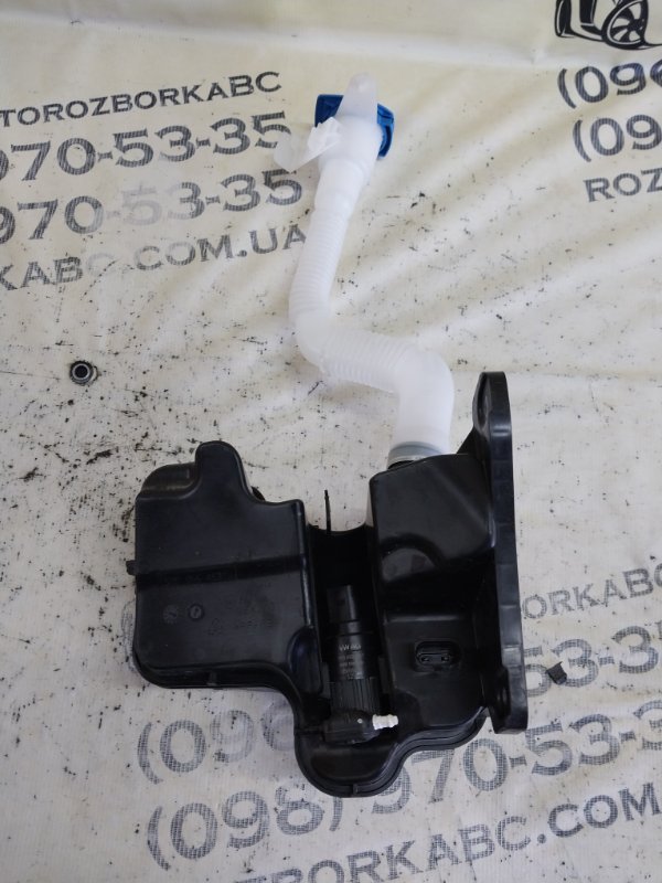 Бачок омывателя Volkswagen Tiguan Tiguan 3 2.0 DYLB