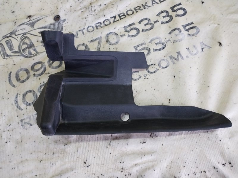 Уплотнитель жабо левый Tiguan 2025 Tiguan 3 2.0 DYLB