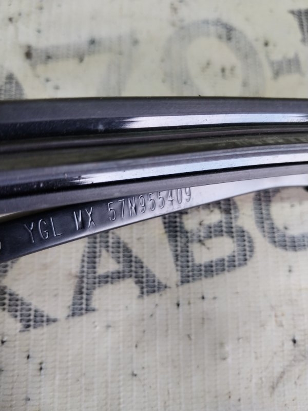 Дворник лобового стекла левый Tiguan 2025 Tiguan 3 2.0 DYLB