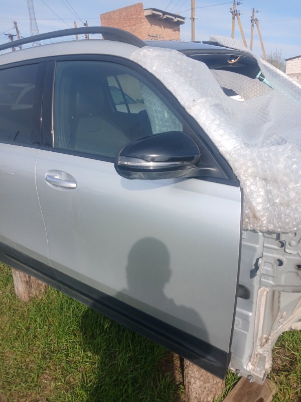 Двери передние правые GLB 2020 X247 D260920(D19)