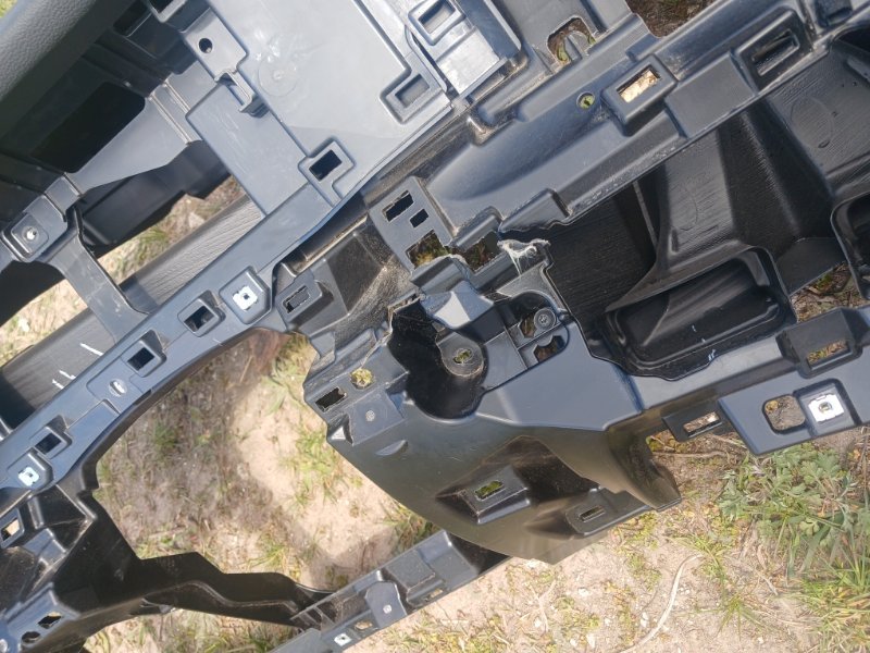 Торпедо Tiguan 2025 Tiguan 3 2.0 DYLB