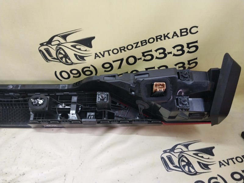 Светодиодный задний фонарь задний Q8 2019 3.0 DCBD Светодиодный задний фонарь задний Q8 2019 3.0 DCBD