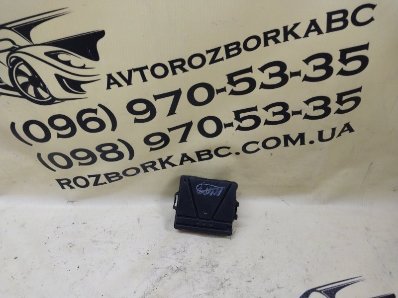 Запчасть блок gateway Volkswagen Tiguan 2022 Tiguan 2 2.0 DTEA 3Q0 907 530 AL Б/У Блок Gateway Volkswagen Tiguan 2022 Tiguan 2 2.0 DTEA 3Q0 907 530 AL Б/У