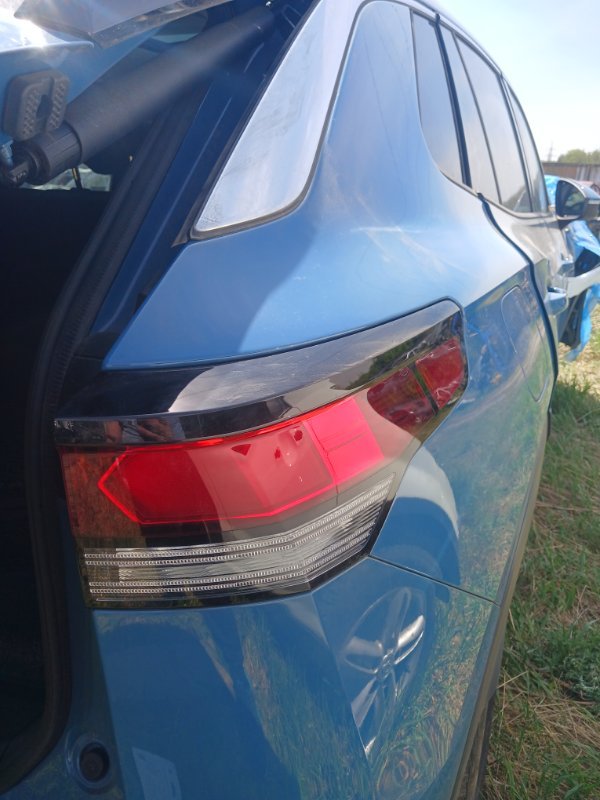 Фонарь внешний в крыло задний правый Volkswagen Tiguan Tiguan 3 2.0 DYLA Фонарь внешний в крыло задний правый Volkswagen Tiguan Tiguan 3 2.0 DYLA