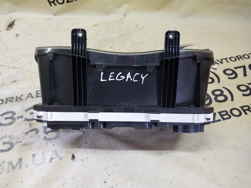 Приборна панель Legacy 2021 BW 2.4