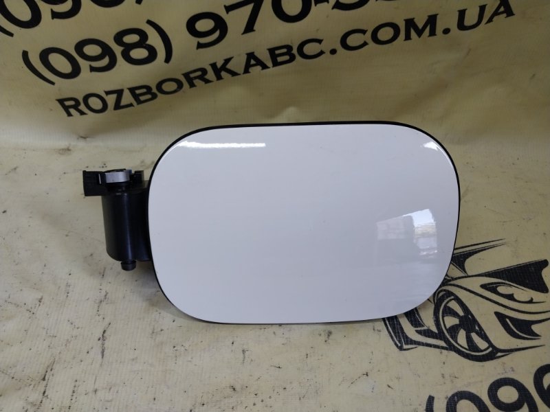 Лючок топливного бака GLB 2021 X247 26092030239285